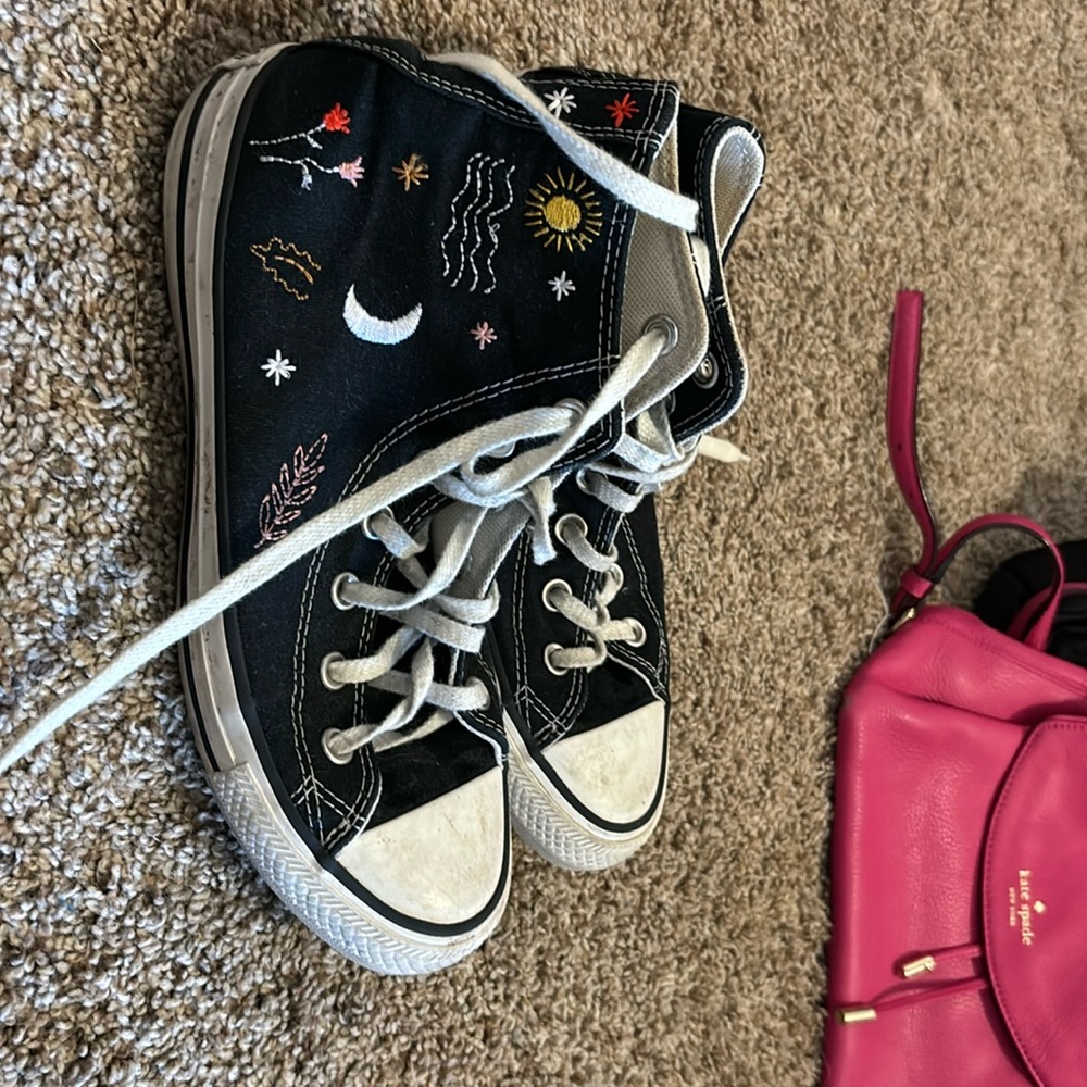 Converse